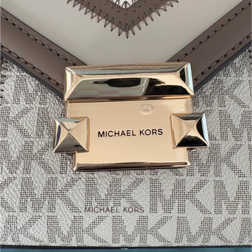 Michael Kors Chevron Pattern Crossbody Bag - Picture 2 of 4